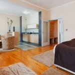 Memesan tempat menginap di Bedugul dan sekitarnya memerlukan perhatian khusus agar Anda dapat menemukan akomodasi yang sesuai dengan kebutuhan dan anggaran.